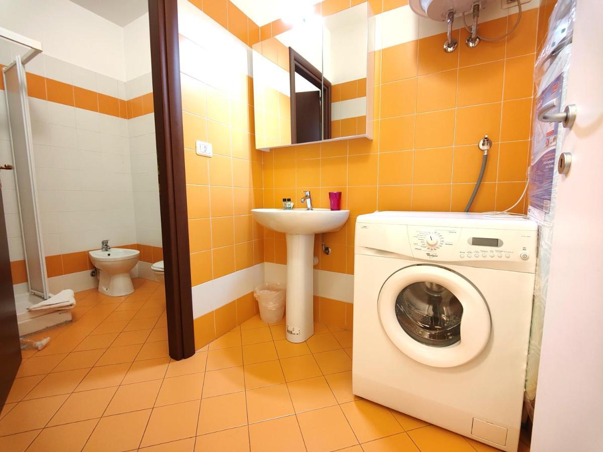 Hostdomus - Terry Suite Турин Экстерьер фото